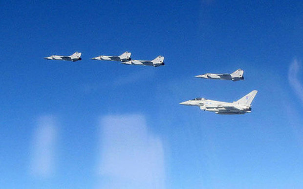 Các chiến đấu cơ Nga trên biển Baltic. Ảnh: MoD