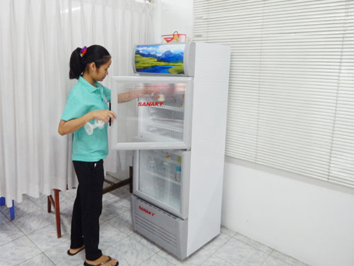 Lắp cabin sữa cho nữ công nhân