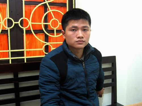 Vợ chồng chết trong nhà cháy: Cướp cả đôi dép tổ ong