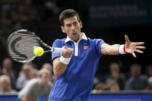 Wawrinka đại bại, Djokovic tranh chung kết với Murray