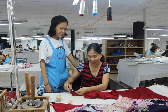 Khuyến khích nữ CNVC-LĐ nâng cao trình độ