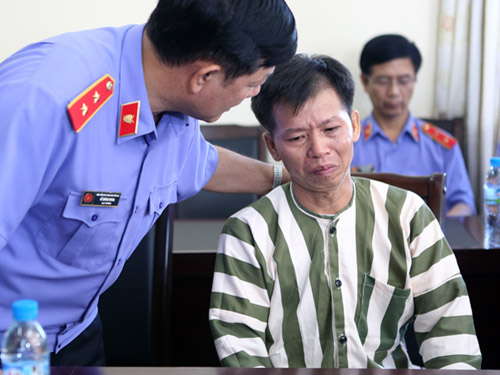Người dân phải trả tiền bồi thường cho ông Nguyễn Thanh Chấn