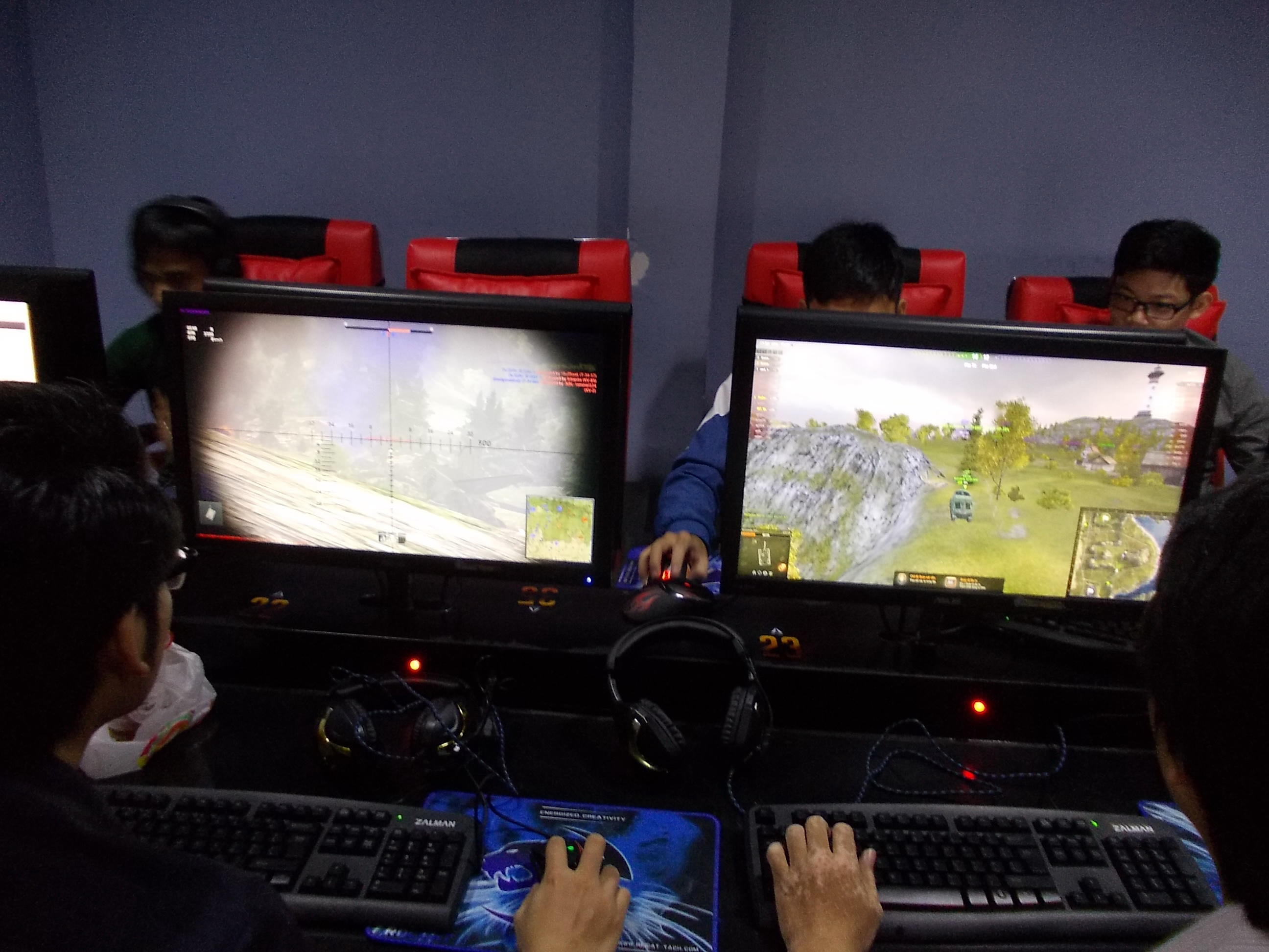 Mạng internet Việt Nam nhiều nơi bị ảnh hưởng bởi sự cố đứt c&aacute;p quang AAG