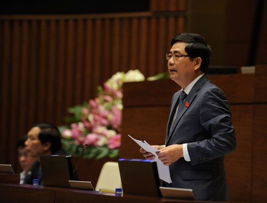 Bộ trưởng Cao Đức Ph&aacute;t: R&otilde; r&agrave;ng ch&uacute;ng t&ocirc;i cũng c&oacute; tr&aacute;ch nhiệm ở đ&acirc;y, như việc quy hoạch, ch&iacute;nh s&aacute;ch ph&aacute;t triển n&ocirc;ng nghiệp