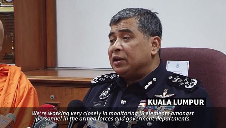Tổng Thanh tra Cảnh sát Tan Sri Khalid Abu Bakar cho biết nước này sẽ truy tìm những phần tử IS trong hàng ngũ của mình. Ảnh: Asia News Network