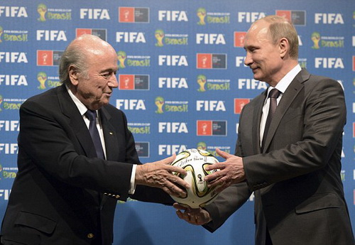 Nga tuy&ecirc;n bố ủng hộ FIFA trước cuộc khủng hoảng mới nhất