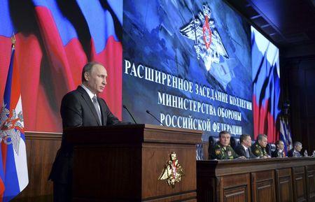 TT Putin bất ngờ tuyên bố bơm vũ khí cho đối thủ của Assad
