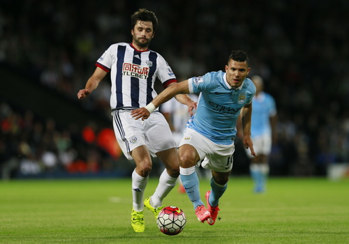 Aguero cần thời gian để t&igrave;m lại bản năng ghi b&agrave;n