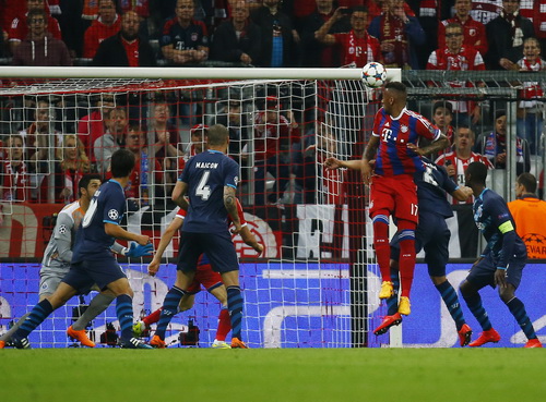 Boateng ghi bàn thứ nhì, đánh gục mọi nỗ lực của Porto