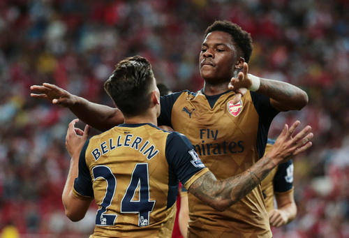 Akpom lập hat-trick, Arsenal nhấn chìm chủ nhà Singapore XI
