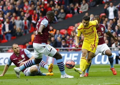 Liverpool thua đau ở FA Cup, HLV Rodgers trút giận lên trọng tài