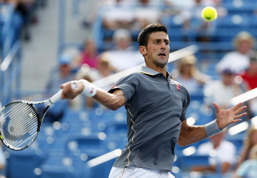 Thoát hiểm trước Dolgopolov, Djokovic chờ tranh chung kết với Federer