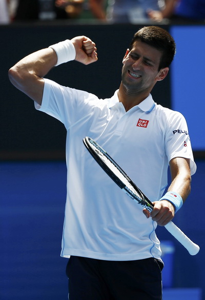 Djokovic tặng chiến thắng cho con trai Stefan tr&ograve;n ba th&aacute;ng tuổi