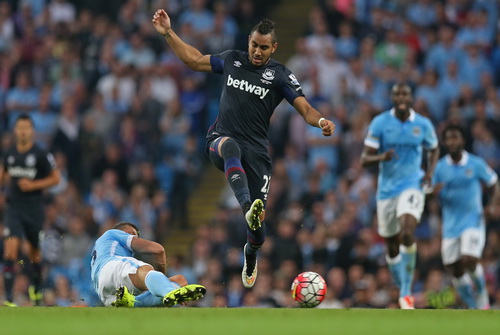 Thắng sốc Man City tại Etihad, West Ham lên ngôi nhì bảng