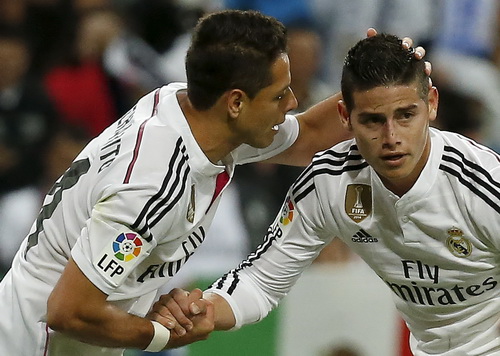 James Rodriguez cũng c&oacute; pha lập c&ocirc;ng cho ri&ecirc;ng m&igrave;nh