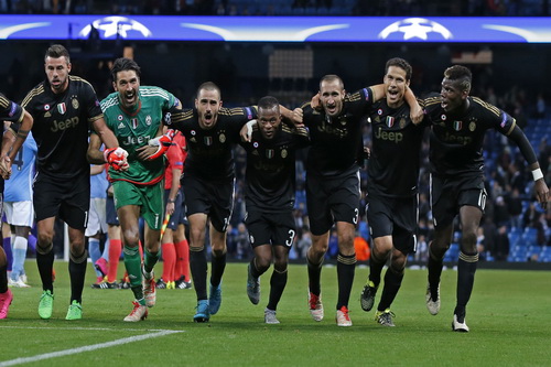 Man “xanh”, “Quỷ đỏ” ra quân trắng tay tại Champions League