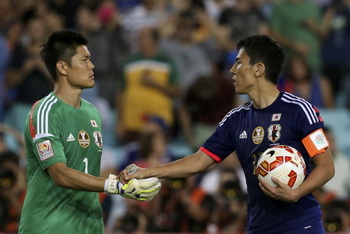 Tuyển Nhật Bản của Hasebe và thủ môn Kawashima bị loại sớm