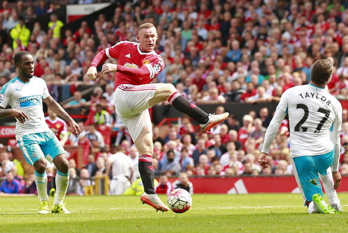 Hàng công Man United "tịt ngòi", tân binh Bournemouth gây sốc