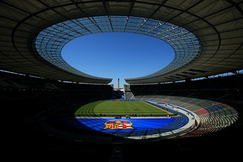 Sân Olympic Berlin - nơi diễn ra cuộc chiến hay nhất mùa giải