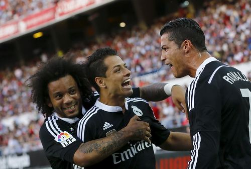 Ronaldo lập hat-trick, Real Madrid phá sập “pháo đài” Pizjuan