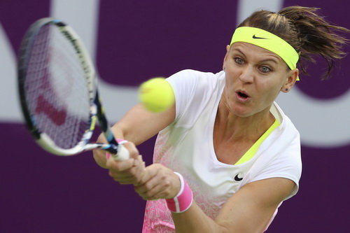 Lucie Safarova đánh bại Azarenka, lên ngôi ở Doha