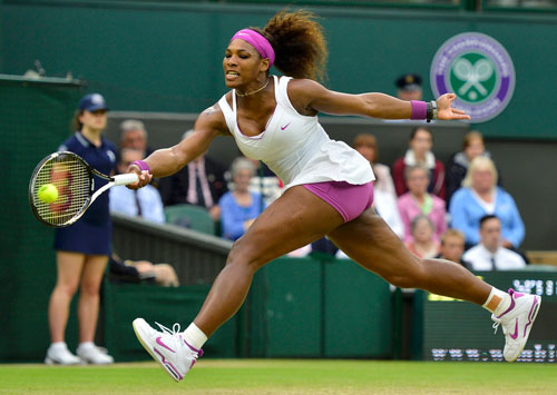 Serena Williams đang c&oacute; phong độ tốt nhưng 2 năm qua, c&ocirc; lu&ocirc;n chơi kh&ocirc;ng th&agrave;nh c&ocirc;ng ở Wimbledon  Ảnh: REUTERS