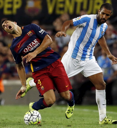 Một trận đấu kh&oacute; khăn cho Suarez v&agrave; Barcelona