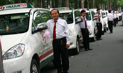 Vinasun “tố” Grabtaxi thông tin sai sự thật