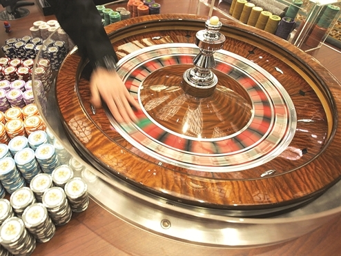 Đầu tư casino ở Việt Nam: "Chờ người nơi ấy"?
