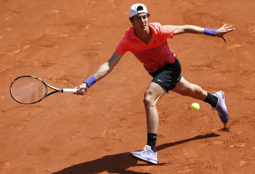Thanasi Kokkinakis g&acirc;y kh&ocirc;ng &iacute;t kh&oacute; khăn cho Novak Djokovic