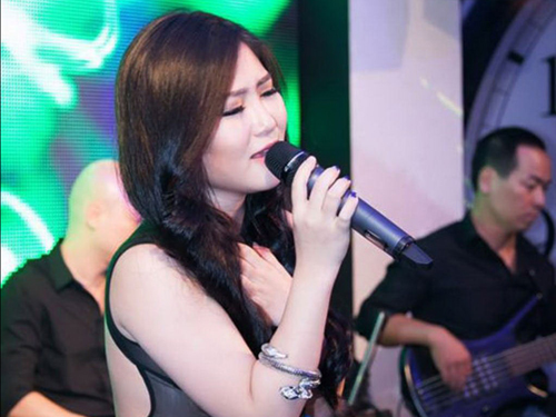 Công chúng nghệ thuật ở đâu?: Yêu ca sĩ chứ chẳng vì nghệ thuật