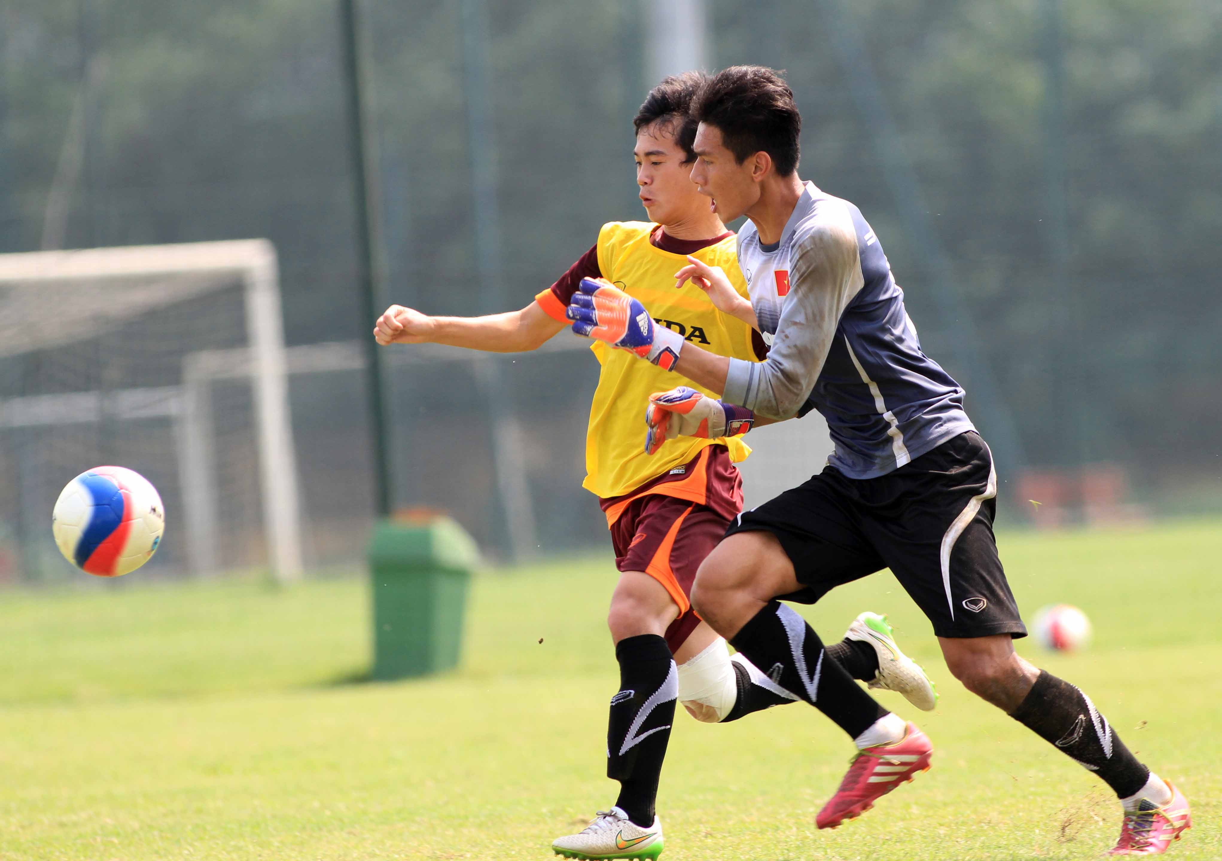 Đấu với U23 Myanmar là cơ hội cuối cùng để các cầu thủ U23 Việt Nam giành suất dự SEA Games 2015Ảnh: Hải Anh