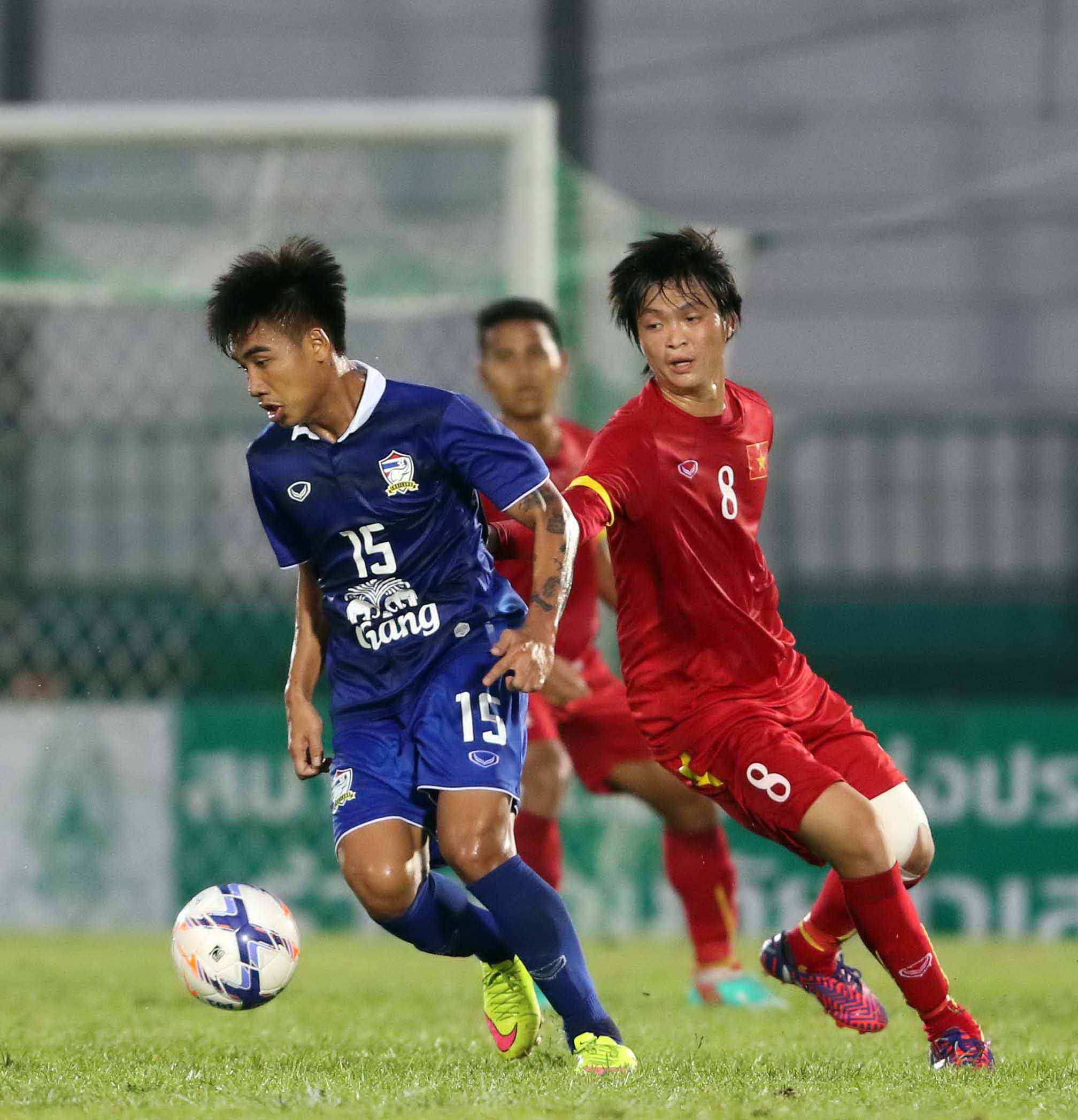 Olympic Việt Nam hoàn toàn lép vế so với Thái Lan trong trận giao hữu tối 22-3
Ảnh:
TUẤN MINH