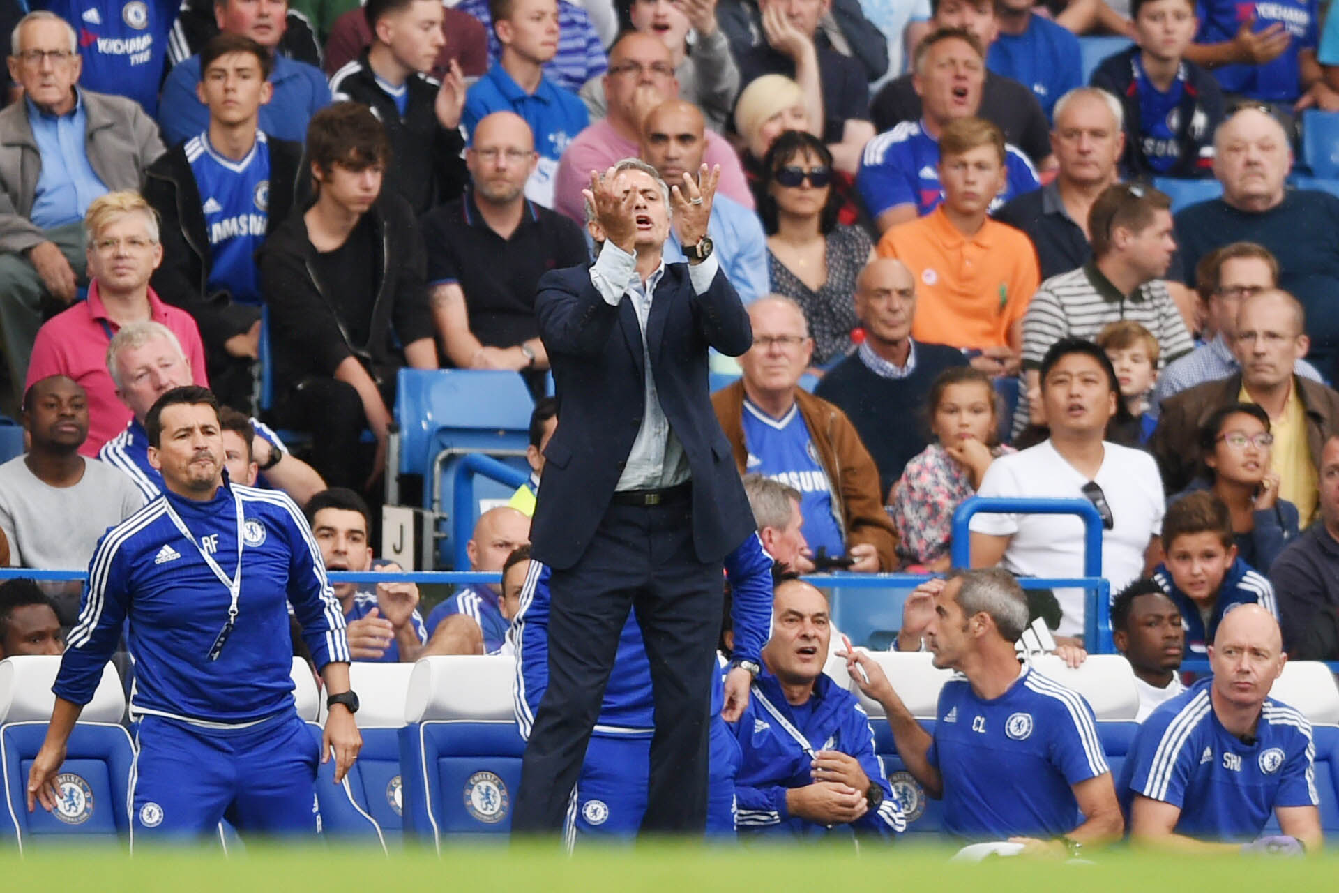 HLV Mourinho có lẽ chưa phá được lời nguyền - luôn sa sút ở mùa thứ ba dẫn dắt 1 CLB Ảnh: REUTERS