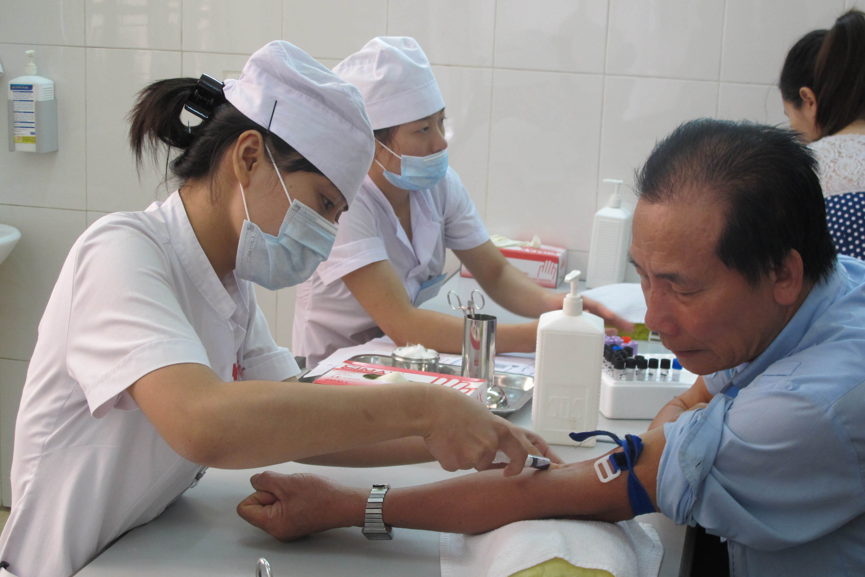 Điều chỉnh viện ph&iacute; c&aacute;c BV sẽ phải cạnh tranh về chất lượng để thu h&uacute;t người bệnh