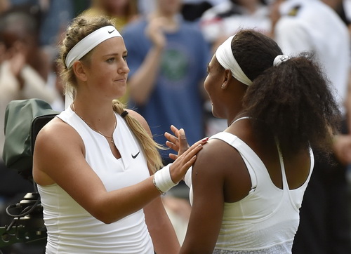 Serena Williams chờ đại chiến với Sharapova ở bán kết Wimbledon