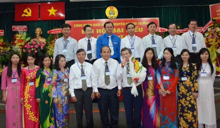Ban Chấp hành CĐ Khối cơ sở Bộ Tài nguyên và Môi trường nhiệm kỳ 2015- 2020 ra mắt đại hội