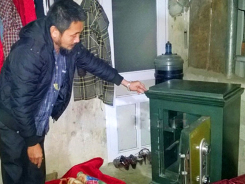 Đóng ki-ốt về ăn cơm bị trộm "cuỗm" hơn 400 triệu đồng