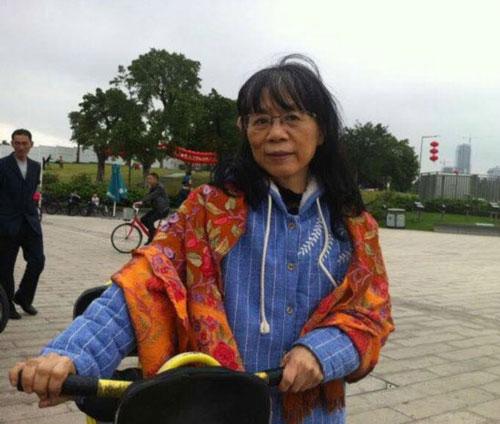 “Hẹn gặp lại mẹ trong tương lai”