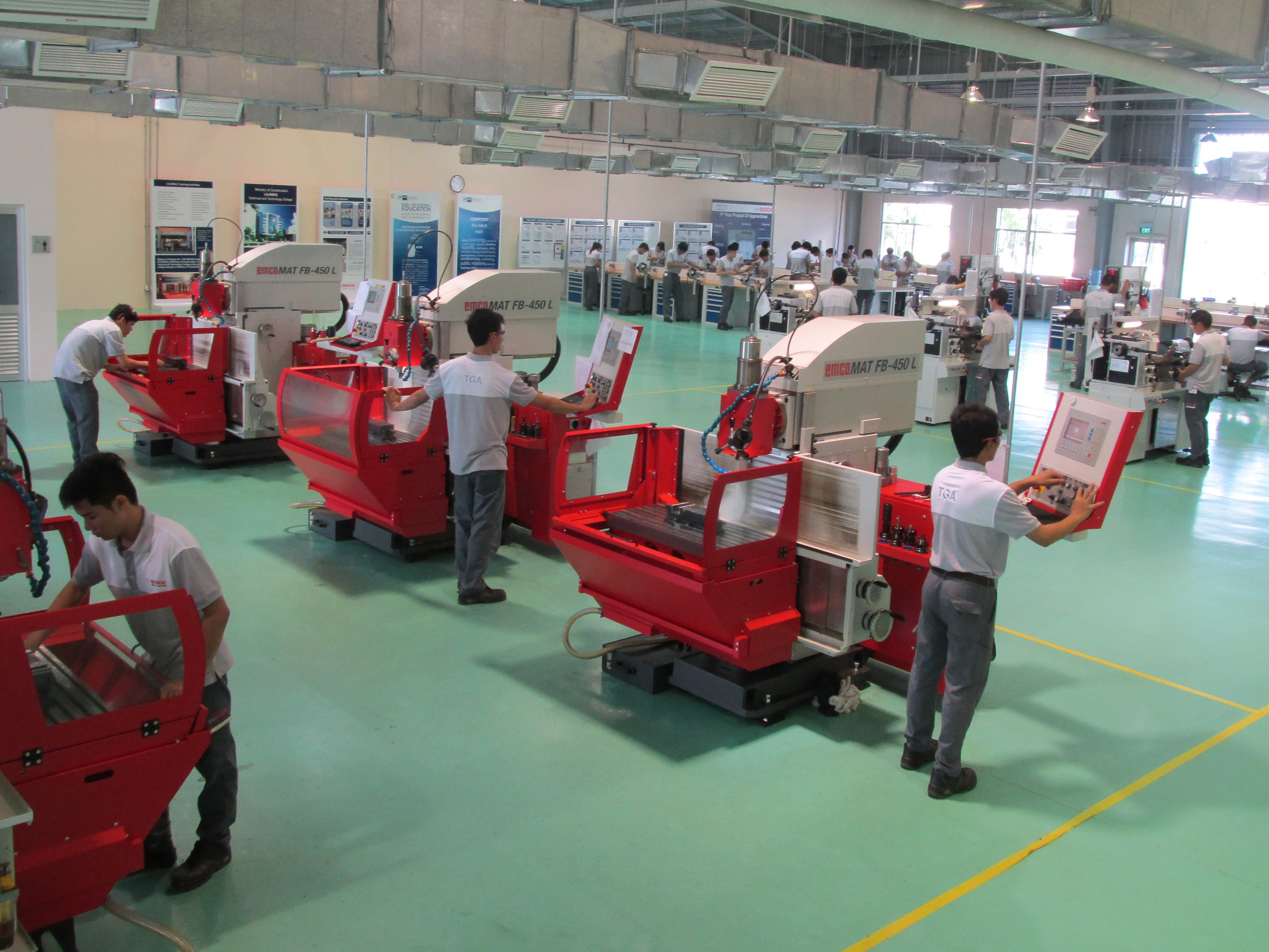 Nh&agrave; m&aacute;y sản xuất của Bosch tại Đồng Nai