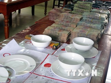 Hưng Yên: Bắt quả tang hơn 30 con bạc