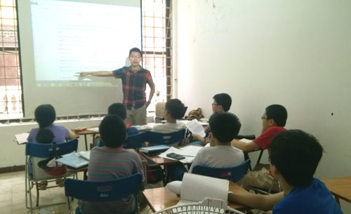 Nam sinh Việt đầu tiên giành điểm tuyệt đối bài thi xét tuyển đại học Mỹ