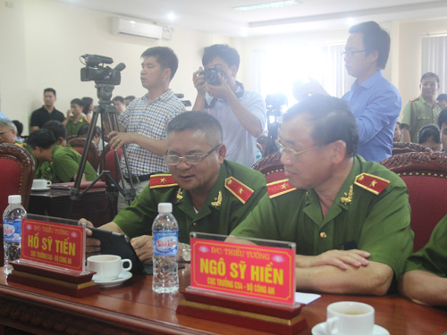 Vụ thảm sát 4 người: Nghi can cắt cổ bé trai 8 tháng tuổi