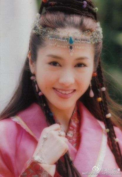 Và tạo hình cổ trang khác