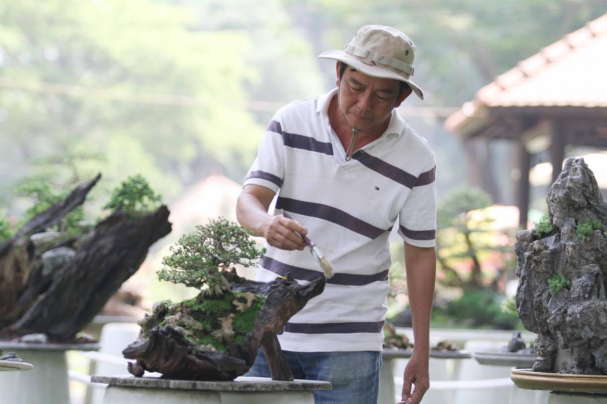 Ngh&ecirc;̣ nh&acirc;n ch&ecirc;́ tác non b&ocirc;̣