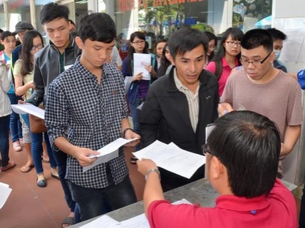 Xét tuyển nguyện vọng bổ sung: Thí sinh không phải đến trường