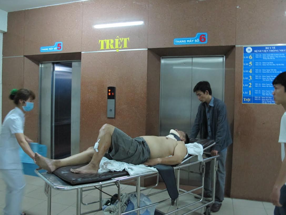 Nạn nhân được cấp cứu tại Bệnh viện Thống Nhất TP HCM