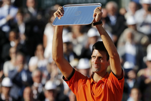 Kẻ thất bại vĩ đại Djokovic