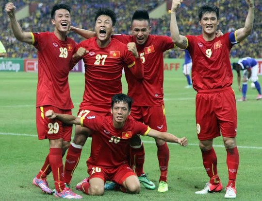 Figo mở thêm đường cho Việt Nam dự VCK World Cup