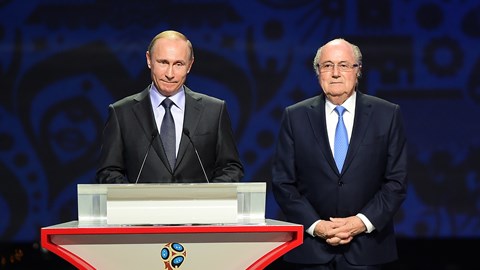 Tổng thống Nga Putin và Chủ tịch FIFA Sep Blatter